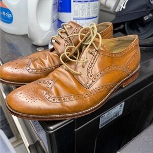 Classic Brown Leather wingtip Shoes